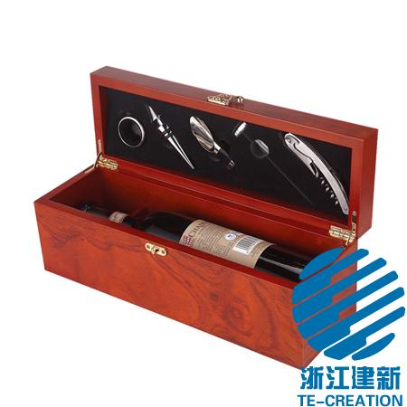 TC-BP07  wood wine (MDF)box with 5-pcs wine accessories