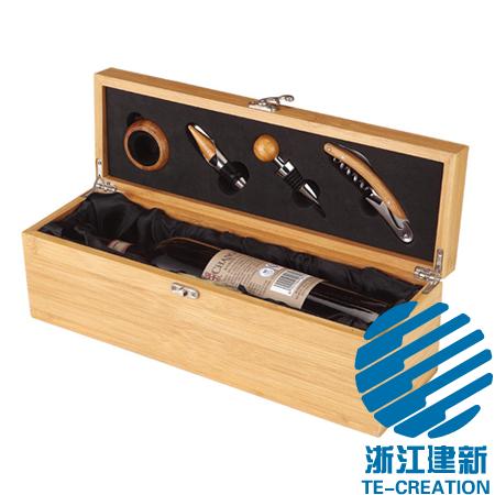 TC-BP02   bamboo wine box with 4-pcs wine accessories