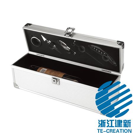 TC-BP09  aluminum wine box with 5-pcs wine accessories