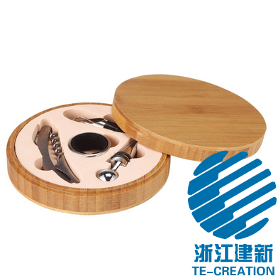 TC-B008B    Round wood (Bamboo)box with 4-pcs wine accessories