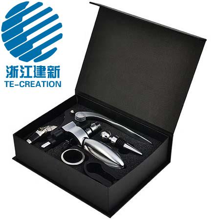 TC-B114  Deluxe Corkscrew set , Gift box with 5-pcs wine accessories