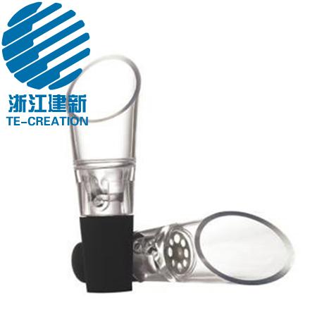 TC-P021  Practical and Durable Acrylic Wine Pouring Bottle Plastic Disposable Wine Pourers